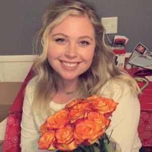 Meet your Posher, Lakin